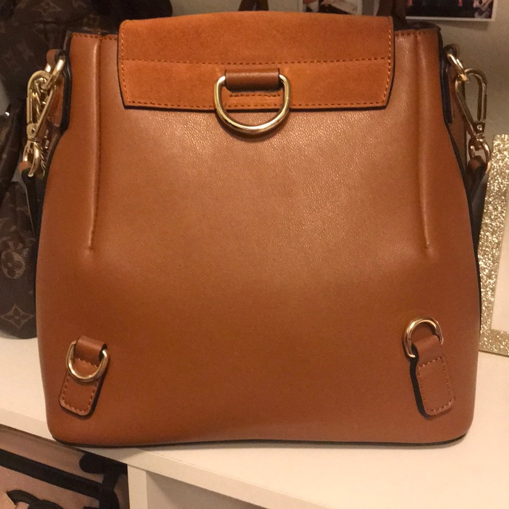 Brown Chain Handbag Backpack - Picture 3 of 10